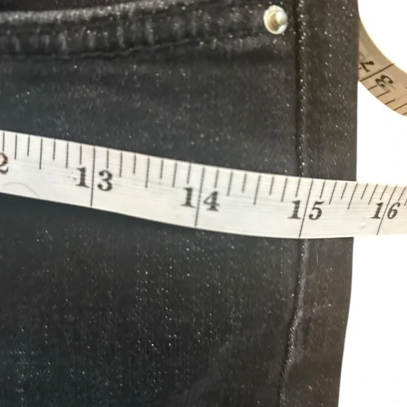 Zara Black Denim Flare Split Hem
High Rise Jeans Size 6 Raw Fringed Split Hem - Picture 9 of 12